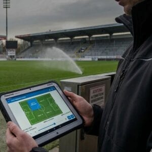 Sportplatzberegnung komplex in einem Stadion